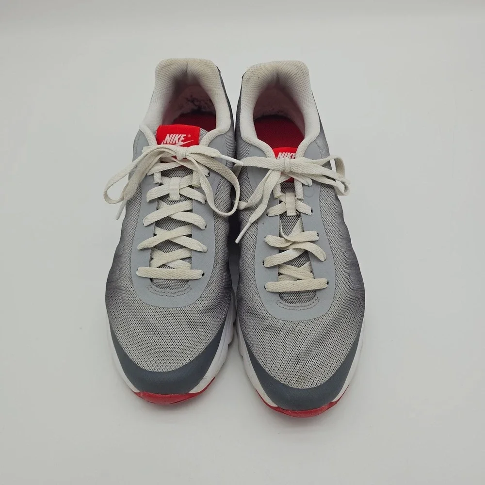 Nike Air Max‎ Invigor Wolf Grey/University Red' Men's Sz12